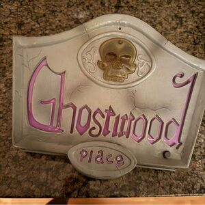 Ghostwood Place Light-Up Sign